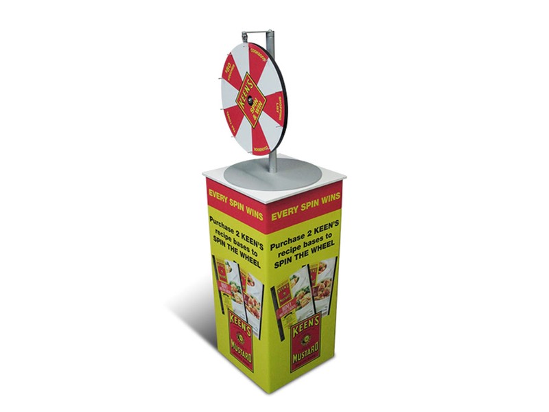 Add a portable plinth for a simple and easy-to-transport solution
