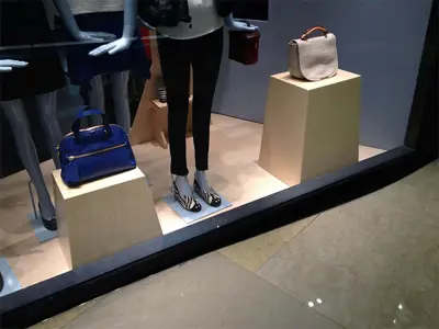 Display Pedestal