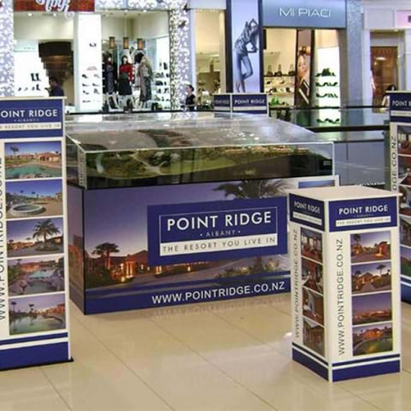 Point-ridge-mall-display - Displays2Go.com.au