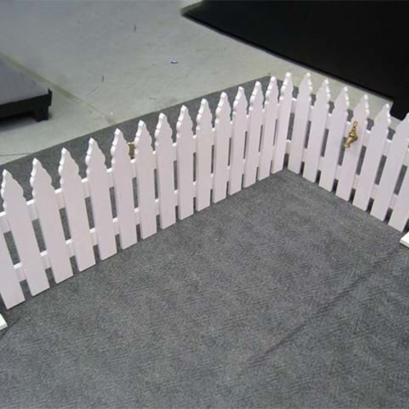 Picket fence - Displays2Go.com.au