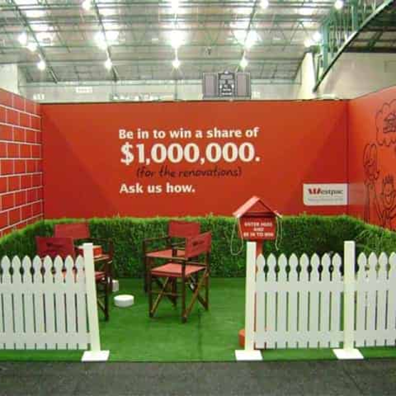 Expo picket fencing - Displays2Go.com.au