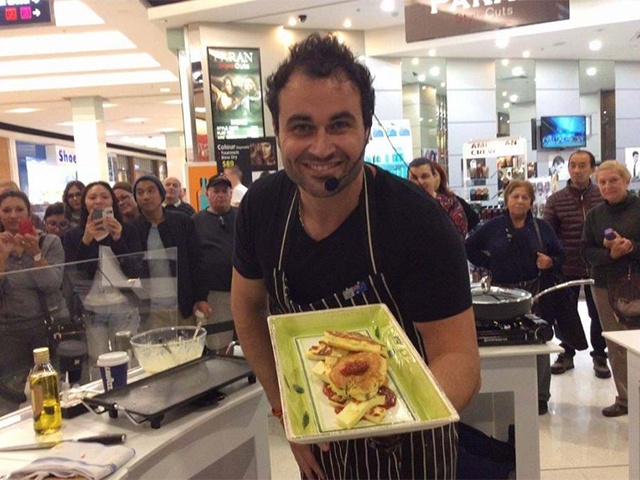 Shopping Mall Cooking Demo