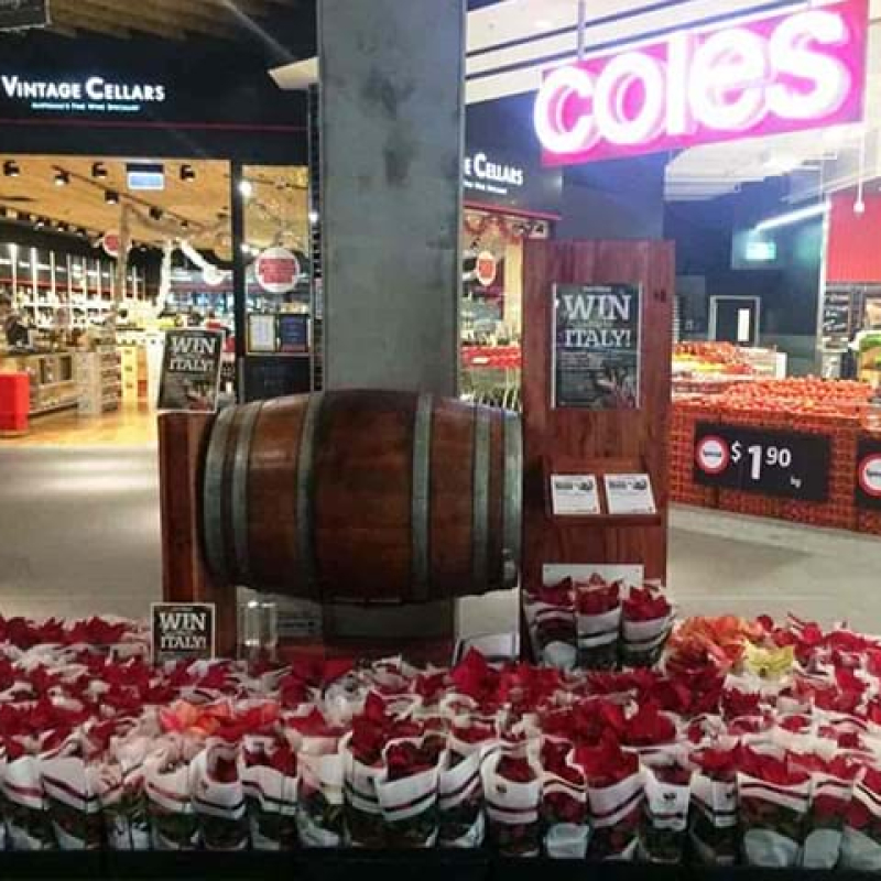 Spinning wine barrel for shopping centre