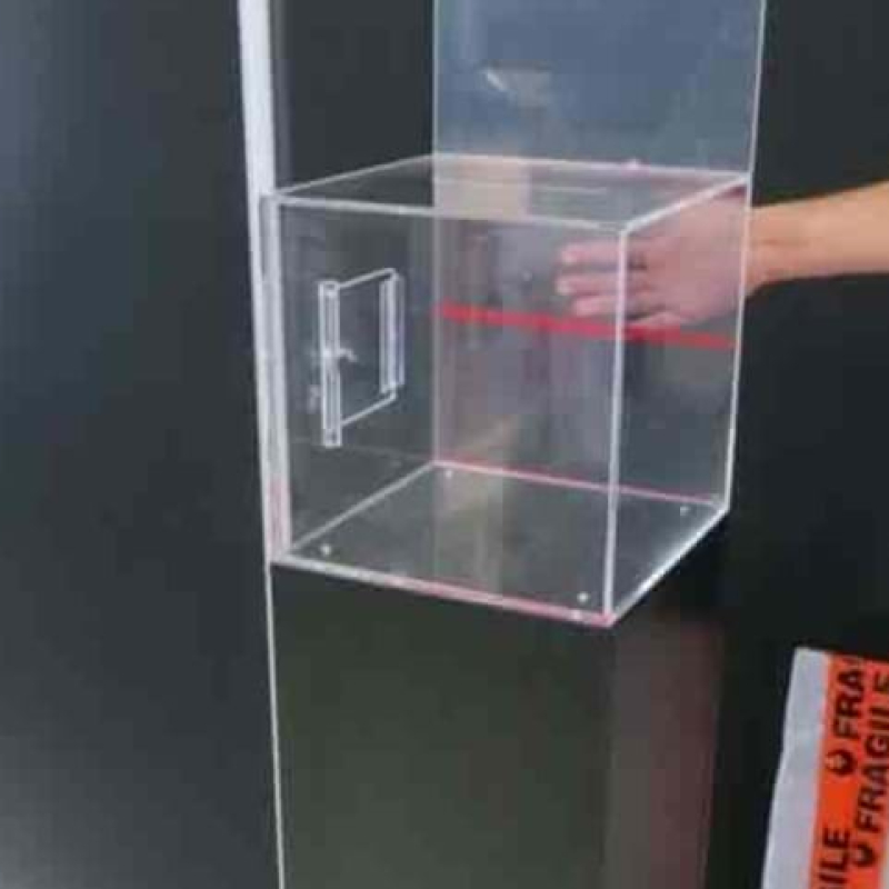 Perspex display box